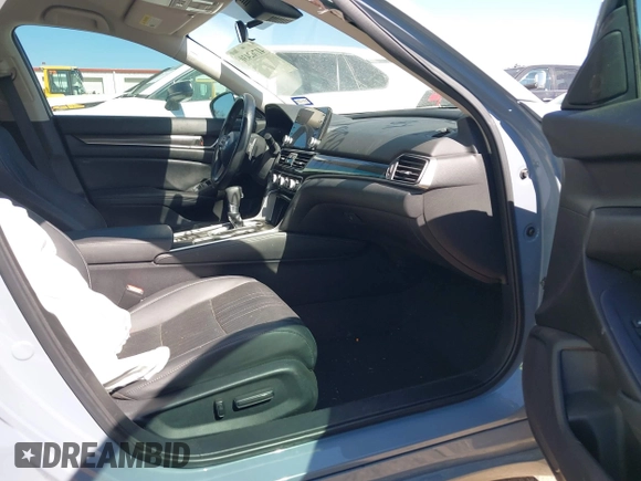 2022 Honda Accord Sport SE with VIN 1HGCV1F49NA114533, listed as a IAAI auction lot 41762430 with 38,566 mi miles and . Bid and sale history available at carsss.com. Image 5.