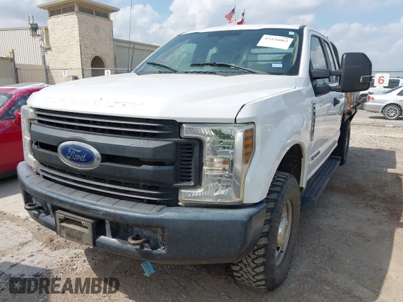 2018 Ford F-250 z VIN 1FD7X2BT6JEC67611, wystawiony jako IAAI lot #42426062 z przebiegiem Nie podano mil oraz . Historia ofert i sprzedaży dostępna na DreamBid. Obrazek 6.