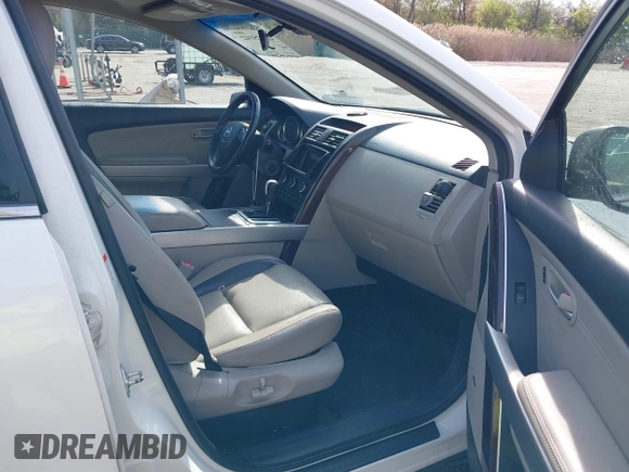 2008 Mazda CX-9 Touring with VIN JM3TB38V480160829, listed as a IAAI auction lot 42075142 with 143,727 mi miles. Bid and sale history available at carsss.com. Image 5.