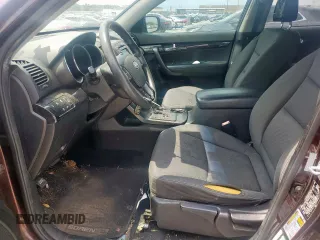 2011 Kia Sorento LX with VIN 5XYKT4A1XBG081472, listed as a Copart auction lot 53398675 with 207,343 mi miles and Clean Title. Bid and sale history available at DreamBid. Image 7.