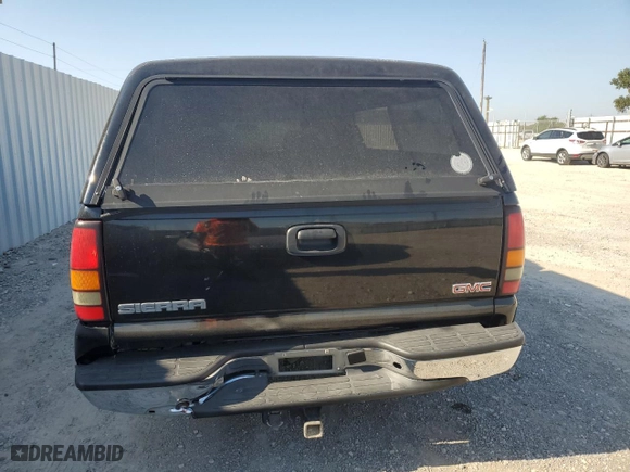 2005 GMC Sierra 1500 Work Truck with VIN 1GTEC19Z85E333092, listed as a Copart auction lot 67481464 with 170,960 mi miles and Salvage Title. Bid and sale history available at carsss.com. Image 6.