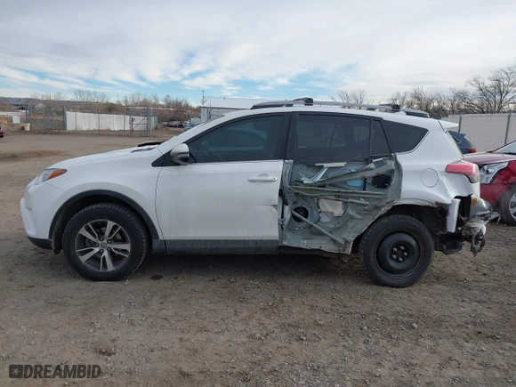 2018 Toyota RAV4 XLE with VIN 2T3RFREV2JW777906, listed as a IAAI auction lot 41164038 with 89,049 mi miles. Bid and sale history available at carsss.com. Image 15.