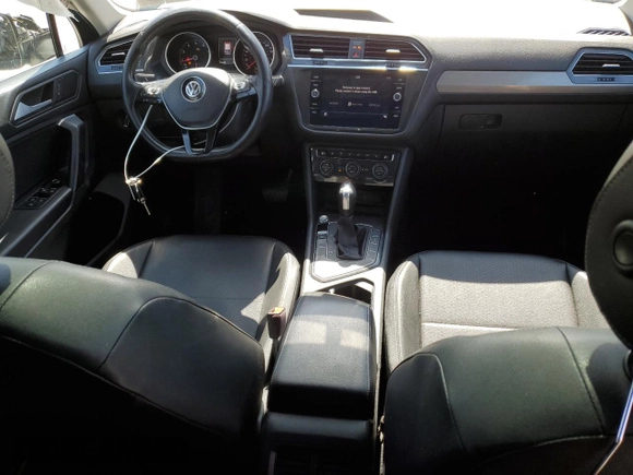 2019 Volkswagen Tiguan SE with VIN 3VV3B7AX5KM104500, listed as a Copart auction lot 50391475 with 222,608 mi miles and Salvage Title. Bid and sale history available at DreamBid. Image 8.