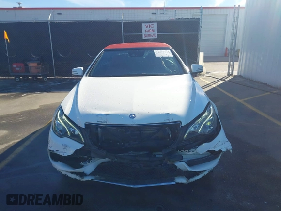 2016 Mercedes-Benz E 400 with VIN WDDKK6FF8GF324652, listed as a IAAI auction lot 41326518 with 166,521 mi miles and . Bid and sale history available at carsss.com. Image 12.