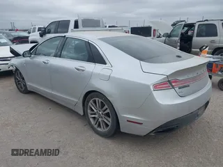 2013 Lincoln MKZ z VIN 3LN6L2G90DR826978, wystawiony jako IAAI lot #40630089 z przebiegiem Nie podano mil oraz . Historia ofert i sprzedaży dostępna na DreamBid. Obrazek 3.