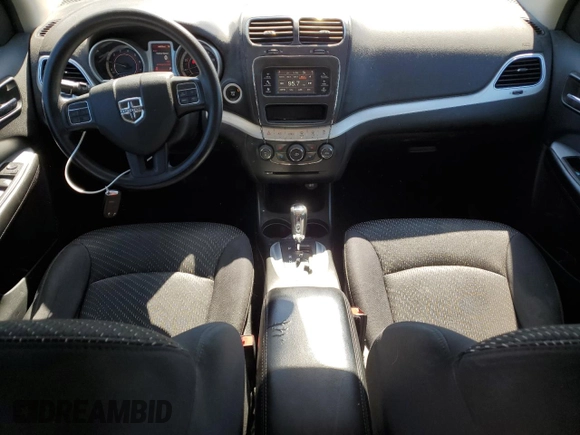 2015 Dodge Journey SE z VIN 3C4PDCAB8FT553477, wystawiony jako Copart lot #58097985 z przebiegiem 145 570 mil mil oraz Szkoda całkowita • Salvage title. Historia ofert i sprzedaży dostępna na DreamBid. Obrazek 8.