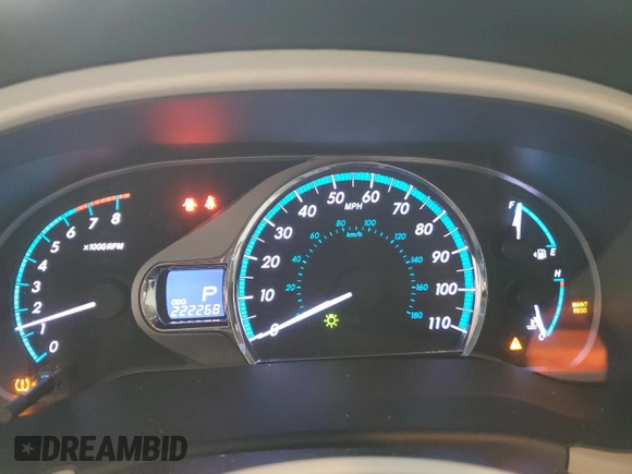 2013 Toyota Sienna XLE AAS with VIN 5TDYK3DC8DS391968, listed as a Copart auction lot 52966845 with 222,268 mi miles and Clean Title. Bid and sale history available at DreamBid. Image 9.