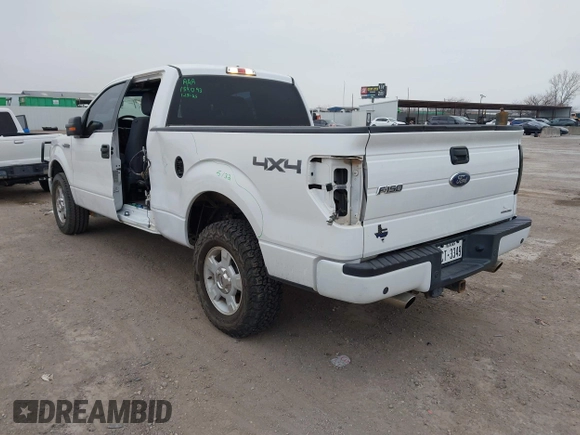 2012 Ford F-150 XL with VIN 1FTFX1EF1CKE39290, listed as a IAAI auction lot 41488039 with 122,268 mi miles. Bid and sale history available at carsss.com. Image 3.