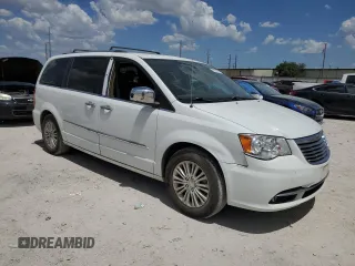 2015 Chrysler Town & Country Limited Platinum with VIN 2C4RC1GG0FR584244, listed as a Copart auction lot 67665184 with 188,999 mi miles and Salvage Title. Bid and sale history available at DreamBid. Image 4.