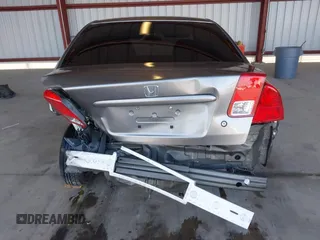 2005 Honda Civic LX with VIN JHMES16575S006171, listed as a IAAI auction lot 42173885 with 118,122 mi miles and . Bid and sale history available at DreamBid. Image 17.