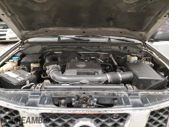 2007 Nissan Frontier SE z VIN 1N6AD09U17C417082, wystawiony jako Copart lot #43327625 z przebiegiem 171 440 mil mil oraz Czysty tytuł • Clean title. Historia ofert i sprzedaży dostępna na DreamBid. Obrazek 11.