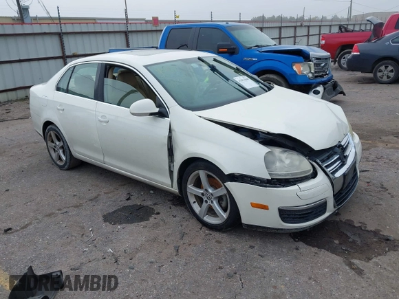 2008 Volkswagen Jetta Sedan SE with VIN 3VWRM71K78M104317, listed as a IAAI auction lot 41653840 with 178,616 mi miles. Bid and sale history available at carsss.com. Image 1.