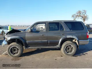 1998 Toyota 4Runner Limited with VIN JT3HN87R0W0189611, listed as a IAAI auction lot 41349536 with 280,276 mi miles. Bid and sale history available at carsss.com. Image 14.