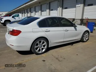 2015 BMW 3 Series 320i xDrive with VIN WBA3C3C56FK202154, listed as a Copart auction lot 54655145 with 71,205 mi miles and Salvage title. Bid and sale history available at DreamBid. Image 3.