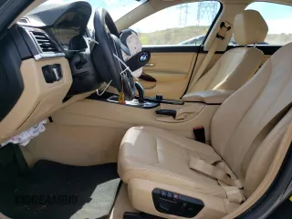 2015 BMW 4 Series 428i z VIN WBA4A5C53FG051038, wystawiony jako Copart lot #54909705 z przebiegiem 101 536 mil mil oraz Nie do naprawy • Non repairable. Historia ofert i sprzedaży dostępna na DreamBid. Obrazek 7.