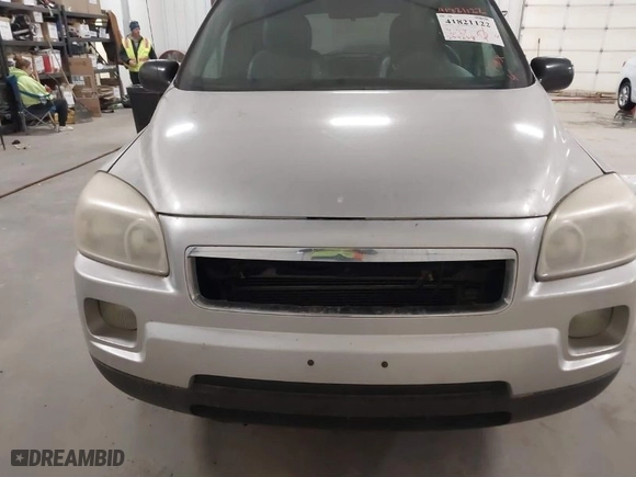2007 Saturn Relay with VIN 5GZDV03117D124772, listed as a IAAI auction lot 41821122 with 234,238 mi miles. Bid and sale history available at carsss.com. Image 6.