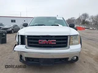 2008 GMC Sierra 1500 SLE1 with VIN 3GTEK13J58G239156, listed as a IAAI auction lot 41557143 with 173,171 mi miles. Bid and sale history available at carsss.com. Image 13.