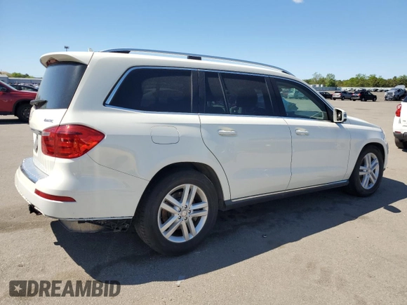 2013 Mercedes-Benz GL 450 z VIN 4JGDF7CE6DA113365, wystawiony jako Copart lot #57681335 z przebiegiem 72 288 mil mil oraz Czysty tytuł • Clean title. Historia ofert i sprzedaży dostępna na DreamBid. Obrazek 3.