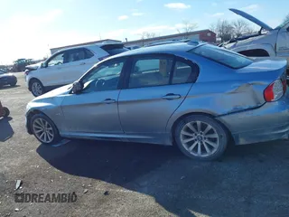 2011 BMW 3 Series 328i xDrive with VIN WBAPK5C54BA660498, listed as a IAAI auction lot 41883414 with 140,938 mi miles and . Bid and sale history available at DreamBid. Image 14.