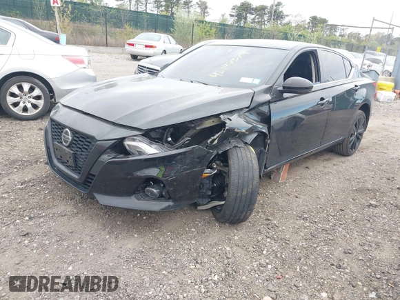 2022 Nissan Altima SR z VIN 1N4BL4CV8NN382308, wystawiony jako IAAI lot #42147379 z przebiegiem 38 225 mil mil oraz . Historia ofert i sprzedaży dostępna na DreamBid. Obrazek 19.
