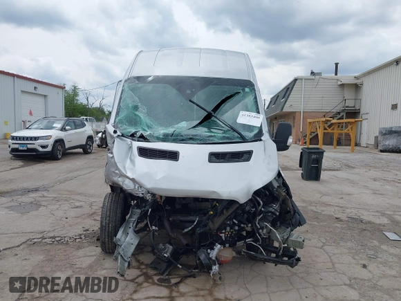 2018 Ford Transit Cargo with VIN 1FTBW2XG2JKB28316, listed as a IAAI auction lot 42383400 with Not provided miles and . Bid and sale history available at DreamBid. Image 12.