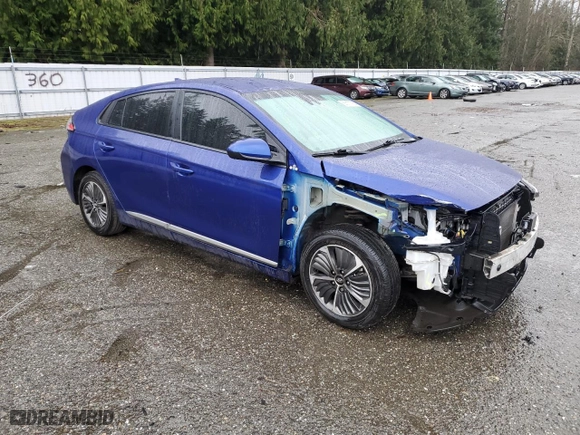 2020 Hyundai Ioniq Plug-In Hybrid SE with VIN KMHC65LDXLU225283, listed as a Copart auction lot 88311115 with NaN miles and Salvage Title. Bid and sale history available at carsss.com. Image 4.