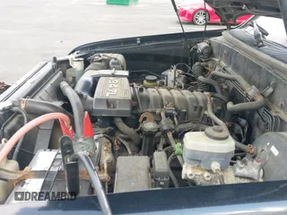 2005 Toyota Tundra SR5 z VIN 5TBDT44185S498805, wystawiony jako IAAI lot #43009888 z przebiegiem 264 385 mil mil oraz . Historia ofert i sprzedaży dostępna na DreamBid. Obrazek 19.