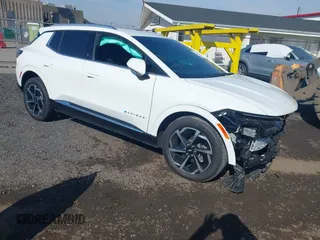2024 Chevrolet Equinox EV LT z VIN 3GN7DLRR2RS293970, wystawiony jako IAAI lot #41464495 z przebiegiem 7728 mil mil oraz . Historia ofert i sprzedaży dostępna na DreamBid. Obrazek 1.