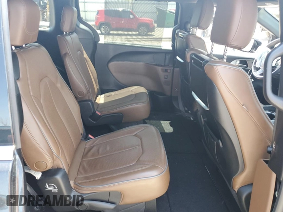 2021 Chrysler Pacifica Limited z VIN 2C4RC3GG3MR581931, wystawiony jako Copart lot #59313964 z przebiegiem 17 mil mil oraz Szkoda całkowita • Salvage title. Historia ofert i sprzedaży dostępna na DreamBid. Obrazek 11.