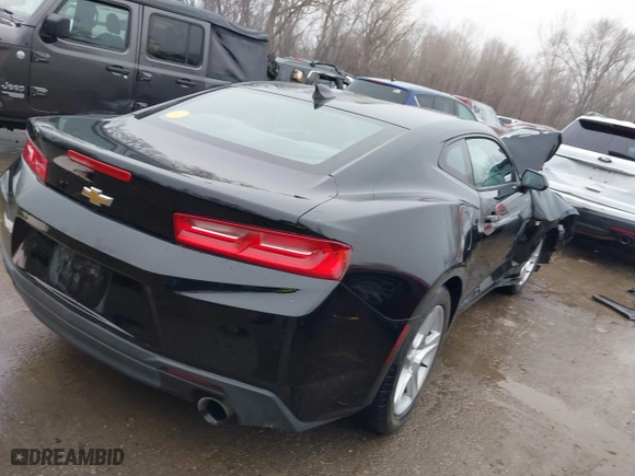2017 Chevrolet Camaro 1LT with VIN 1G1FB1RSXH0192238, listed as a IAAI auction lot 41157845 with 1 mi miles. Bid and sale history available at carsss.com. Image 4.