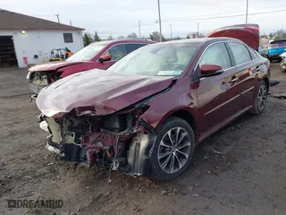2018 Toyota Avalon XLE with VIN 4T1BK1EB7JU287832, listed as a IAAI auction lot 41878606 with 125,428 mi miles. Bid and sale history available at carsss.com. Image 17.