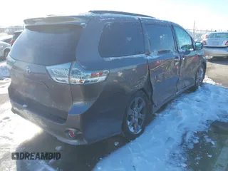 2017 Toyota Sienna SE with VIN 5TDXZ3DC0HS820274, listed as a IAAI auction lot 41272478 with 153,298 mi miles and . Bid and sale history available at DreamBid. Image 4.