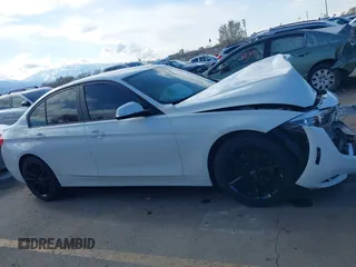 2018 BMW 3 Series 320i xDrive with VIN WBA8A3C59JA505164, listed as a IAAI auction lot 41959756 with 63,395 mi miles and . Bid and sale history available at DreamBid. Image 14.