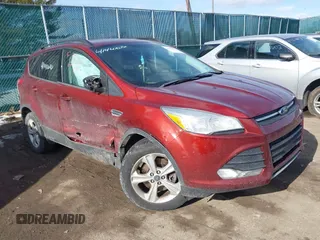 2014 Ford Escape SE z VIN 1FMCU9G9XEUB42541, wystawiony jako IAAI lot #41441070 z przebiegiem 99 454 mil mil oraz . Historia ofert i sprzedaży dostępna na DreamBid. Obrazek 1.