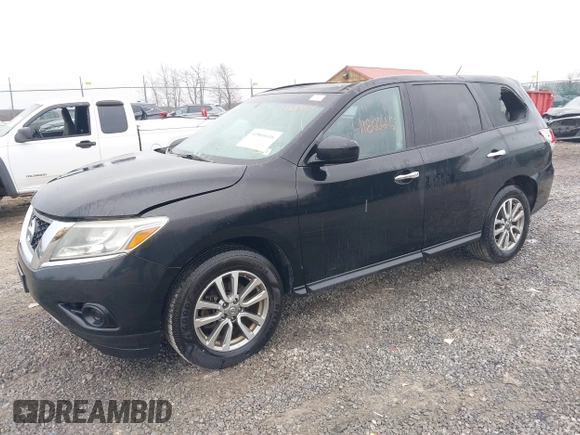 2013 Nissan Pathfinder SV with VIN 5N1AR2MM5DC646315, listed as a IAAI auction lot 41866616 with 150,978 mi miles. Bid and sale history available at carsss.com. Image 2.
