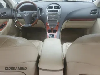 2010 Lexus ES 330 с VIN JTHBK1EG3A2411542, выставлен на аукционе Copart как лот 61097895 с пробегом 212 881 миль миль и Чистый • Clean title. История ставок и продаж доступна на DreamBid. Изображение 8.