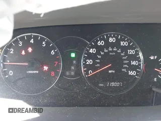2006 Toyota Avalon XL with VIN 4T1BK36BX6U091241, listed as a IAAI auction lot 42089104 with 119,007 mi miles and . Bid and sale history available at carsss.com. Image 7.