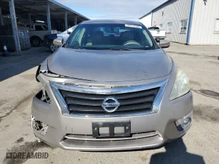 2013 Nissan Altima 2.5 SL with VIN 1N4AL3APXDC233077, listed as a Copart auction lot 44717535 with 134,714 mi miles and Salvage Title. Bid and sale history available at carsss.com. Image 5.