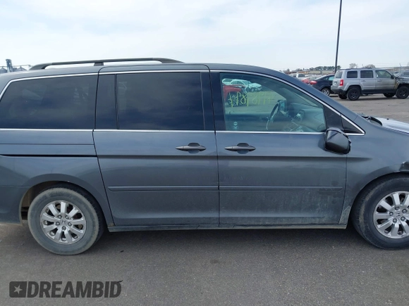 2010 Honda Odyssey EX-L with VIN 5FNRL3H73AB088417, listed as a IAAI auction lot 41989894 with 200,306 mi miles. Bid and sale history available at carsss.com. Image 13.
