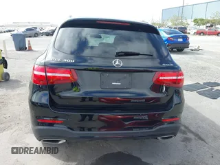 2019 Mercedes-Benz GLC 300 с VIN WDC0G4KB8KV193158, выставлен на аукционе IAAI как лот 42467565 с пробегом 45 798 миль миль и . История ставок и продаж доступна на DreamBid. Изображение 16.