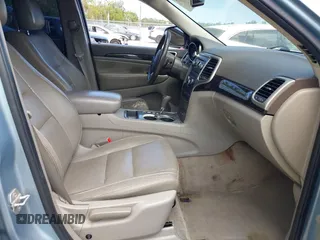 2013 Jeep Grand Cherokee Laredo with VIN 1C4RJEAG2DC517303, listed as a IAAI auction lot 42040405 with 222,952 mi miles. Bid and sale history available at carsss.com. Image 5.