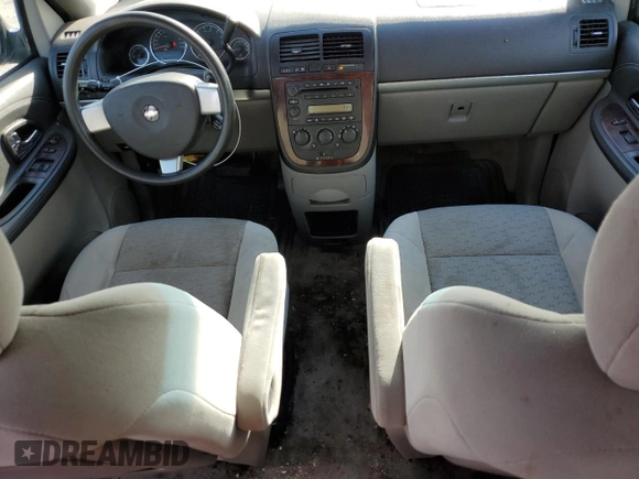 2007 Chevrolet Uplander LS Fleet with VIN 1GNDV23117D215318, listed as a Copart auction lot 81894114 with 170,410 mi miles and Salvage Title. Bid and sale history available at carsss.com. Image 8.