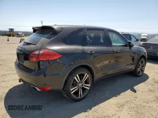 2011 Porsche Cayenne S с VIN WP1AB2A27BLA43020, выставлен на аукционе Copart как лот 55692165 с пробегом 118 676 миль миль и Списание • Salvage title. История ставок и продаж доступна на DreamBid. Изображение 3.