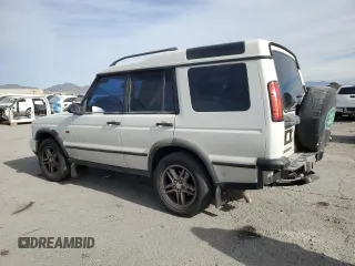 2003 Land Rover Discovery SE with VIN SALTW16403A825989, listed as a Copart auction lot 84732494 with 176,496 mi miles and Salvage Title. Bid and sale history available at carsss.com. Image 2.