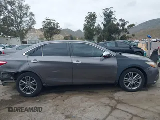 2017 Toyota Camry XLE with VIN 4T1BF1FKXHU389929, listed as a IAAI auction lot 42051551 with 98,285 mi miles. Bid and sale history available at carsss.com. Image 13.