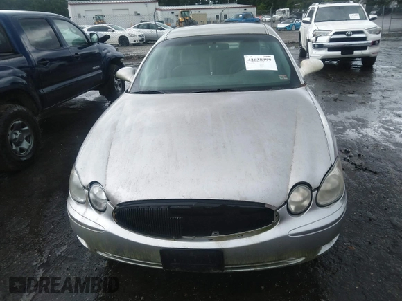 2007 Buick LaCrosse CX with VIN 2G4WC582571226954, listed as a IAAI auction lot 42638999 with 120,843 mi miles and . Bid and sale history available at DreamBid. Image 6.