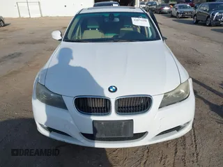 2011 BMW 3 Series 328i with VIN WBAPH5G58BNM73752, listed as a IAAI auction lot 41871258 with 120,822 mi miles and . Bid and sale history available at DreamBid. Image 11.