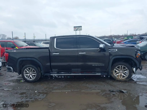 2019 GMC Sierra 1500 SLT with VIN 1GTU9DED0KZ423413, listed as a IAAI auction lot 41126279 with 98,781 mi miles. Bid and sale history available at carsss.com. Image 13.