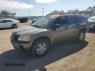 2005 Mitsubishi Endeavor LS with VIN 4A4MN21S25E068902, listed as a Copart auction lot 77424944 with 213,759 mi miles and Clean Title. Bid and sale history available at carsss.com. Image 1.
