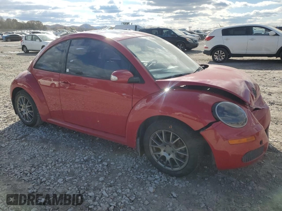 2008 Volkswagen New Beetle Coupe S with VIN 3VWRW31C88M507511, listed as a Copart auction lot 81993504 with 160,752 mi miles and Salvage Title. Bid and sale history available at carsss.com. Image 4.